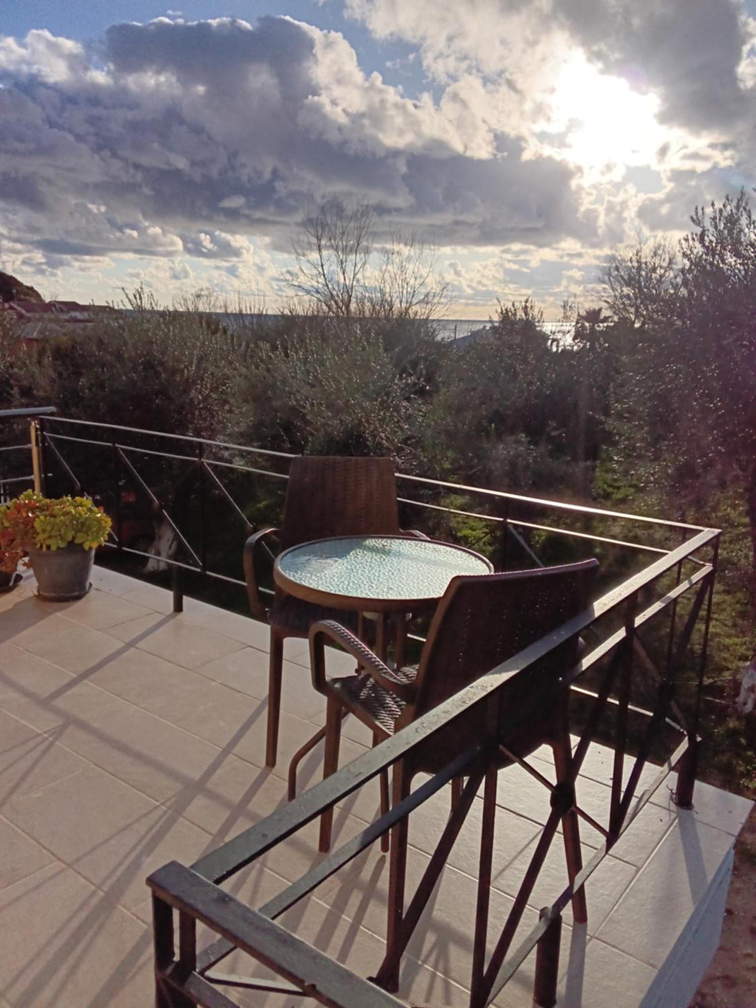 Olive House * Marathias